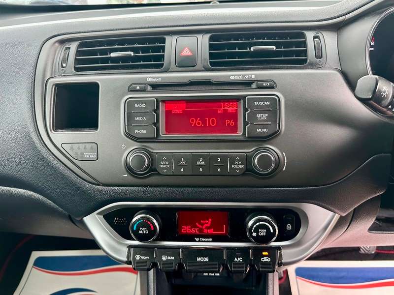2014 KIA RIO 2014 KIA RIO