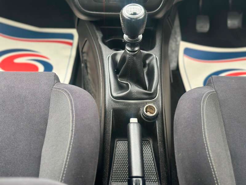 2014 FIAT PUNTO 2014 FIAT PUNTO