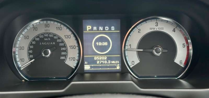 2010 JAGUAR XF 2010 JAGUAR XF