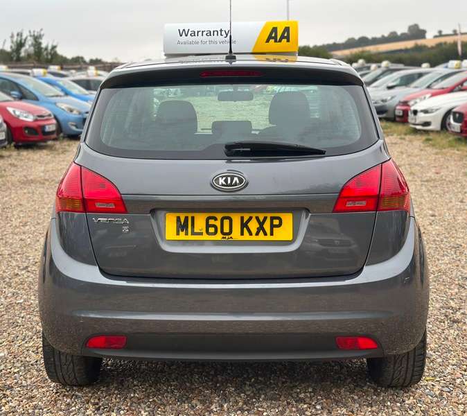 2010 KIA VENGA 2010 KIA VENGA
