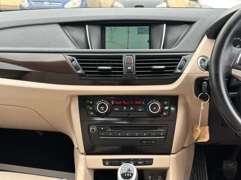 2013 BMW X1 2013 BMW X1