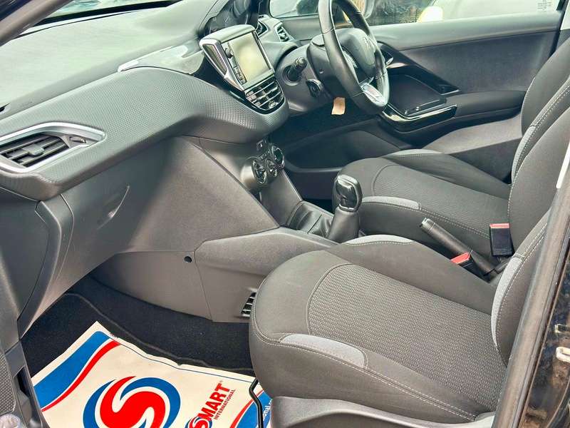 2016 PEUGEOT 208 2016 PEUGEOT 208