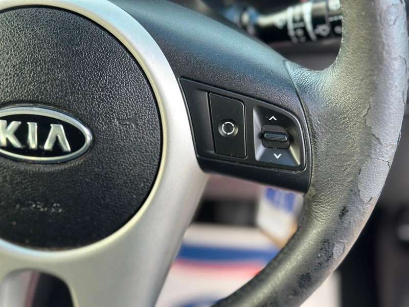 2010 KIA VENGA 2010 KIA VENGA