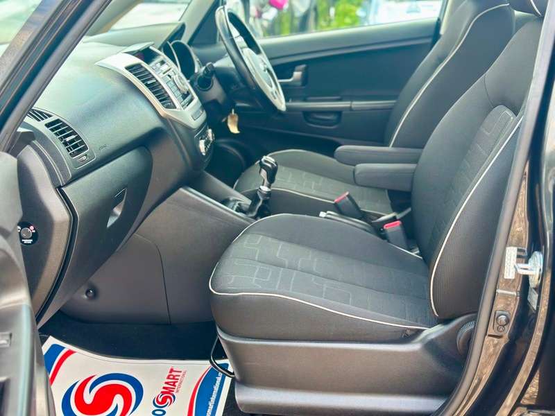2015 KIA VENGA 2015 KIA VENGA