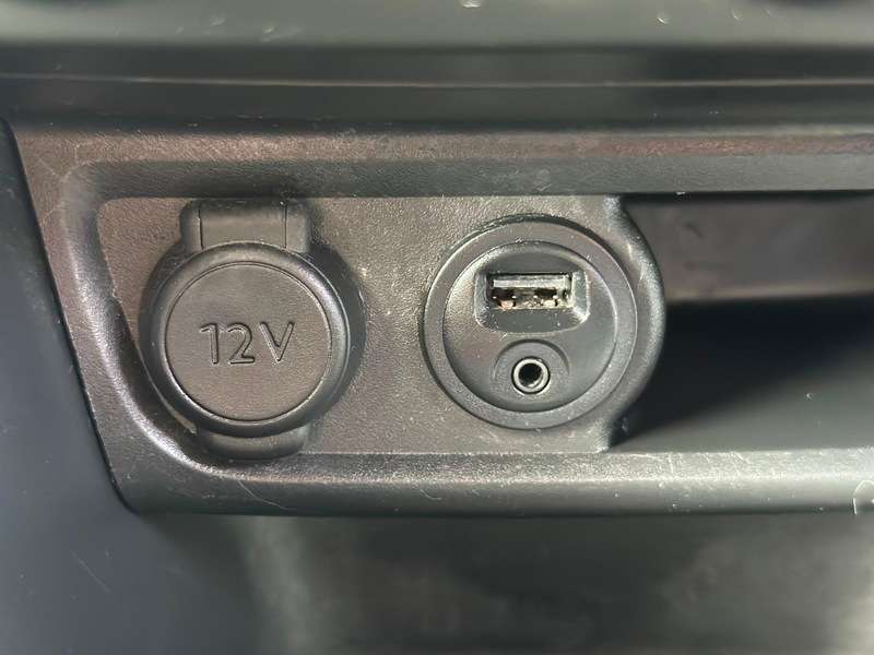 2016 PEUGEOT 208 2016 PEUGEOT 208