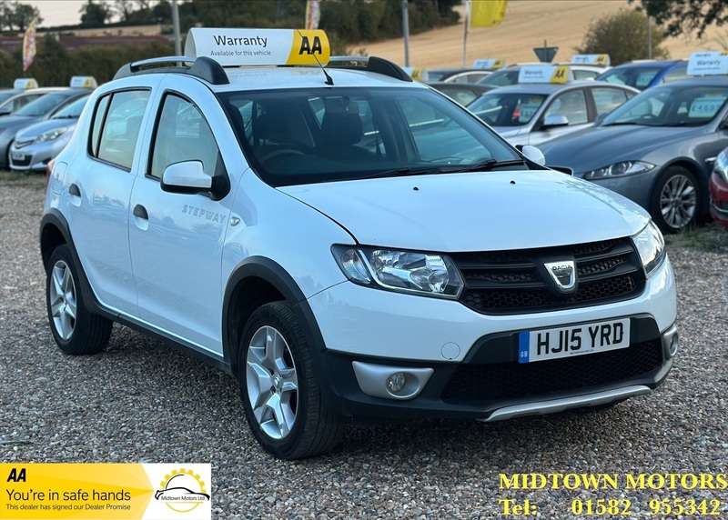A 2015 DACIA SANDERO STEPWAY AMBIANCE DCI A 2015 DACIA SANDERO STEPWAY AMBIANCE DCI