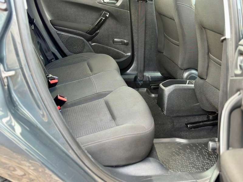 2016 PEUGEOT 208 2016 PEUGEOT 208