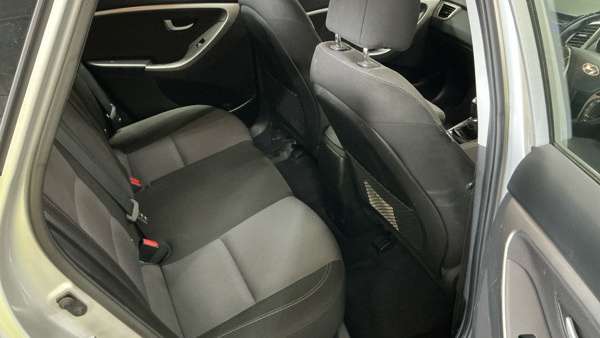 2015 HYUNDAI I30 2015 HYUNDAI I30