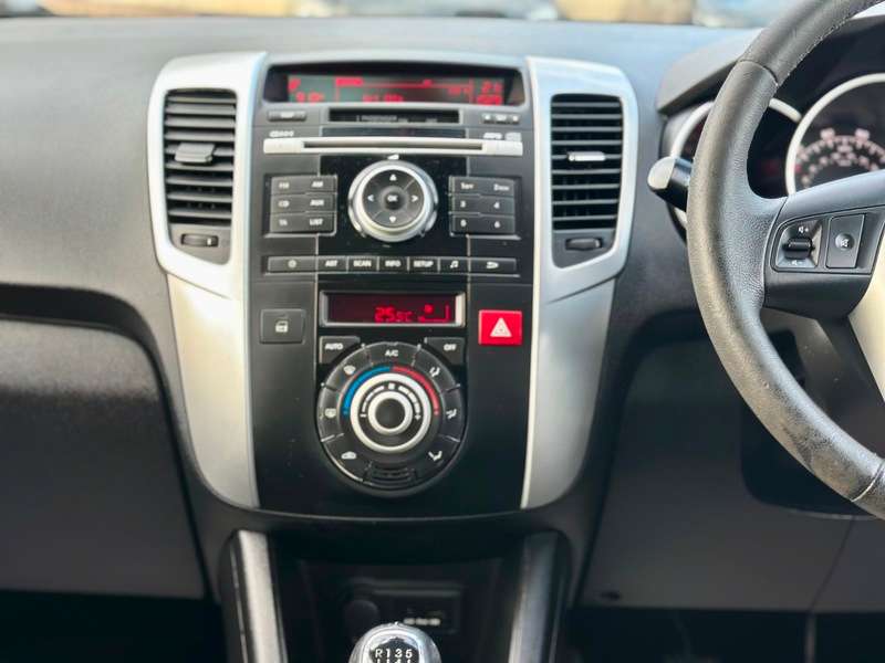 2010 KIA VENGA 2010 KIA VENGA