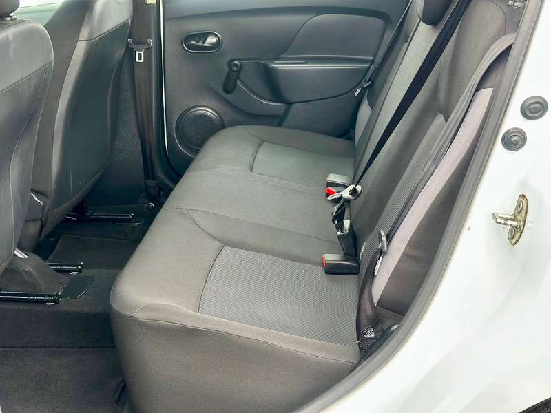 2015 DACIA SANDERO 2015 DACIA SANDERO