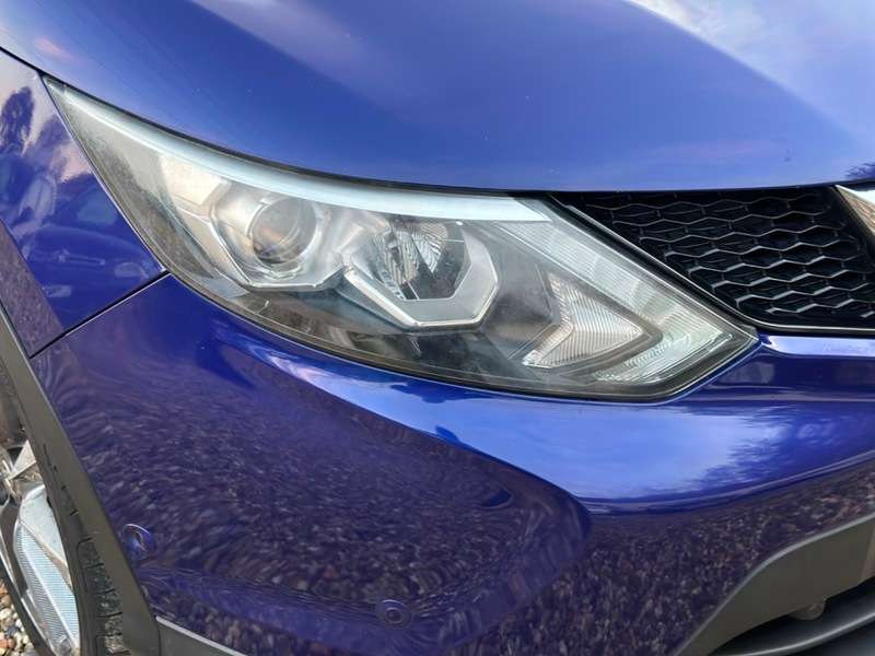 A 2016 NISSAN QASHQAI TEKNA DIG-T A 2016 NISSAN QASHQAI TEKNA DIG-T