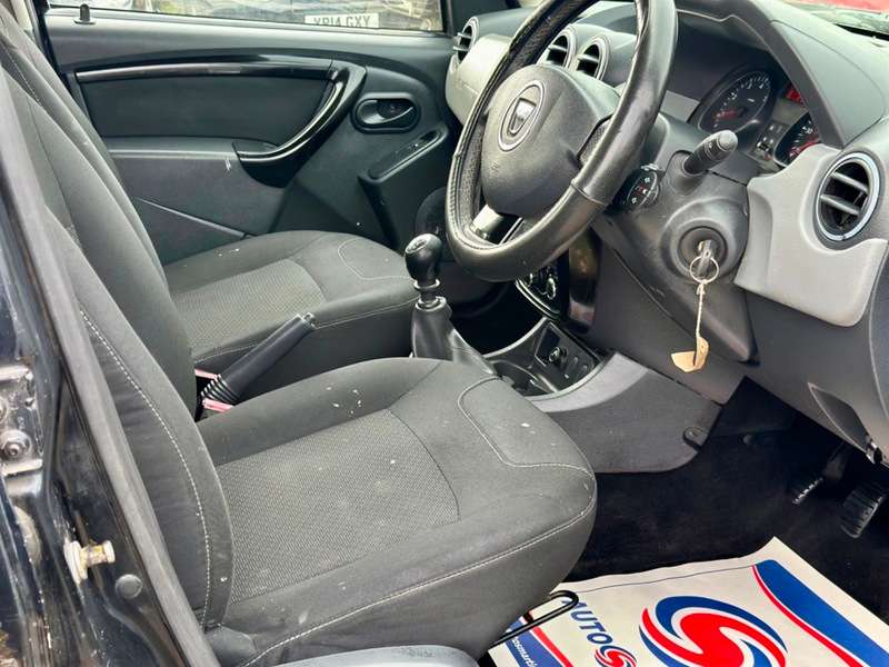 2013 DACIA DUSTER 2013 DACIA DUSTER