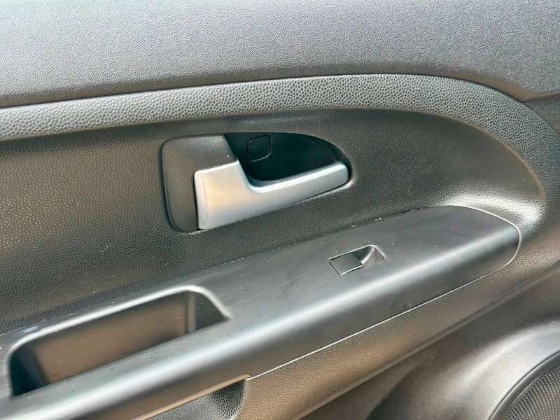 2010 KIA VENGA 2010 KIA VENGA