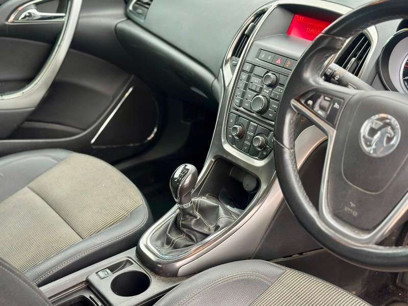 2010 VAUXHALL ASTRA 2010 VAUXHALL ASTRA