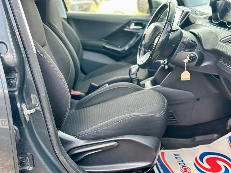 2016 PEUGEOT 208 2016 PEUGEOT 208