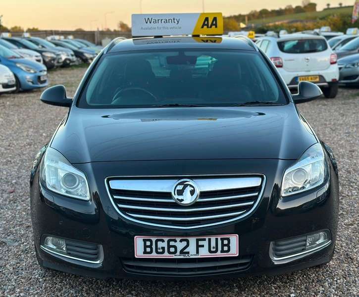 A 2012 VAUXHALL INSIGNIA ELITE NAV CDTI BITURBO A 2012 VAUXHALL INSIGNIA ELITE NAV CDTI BITURBO
