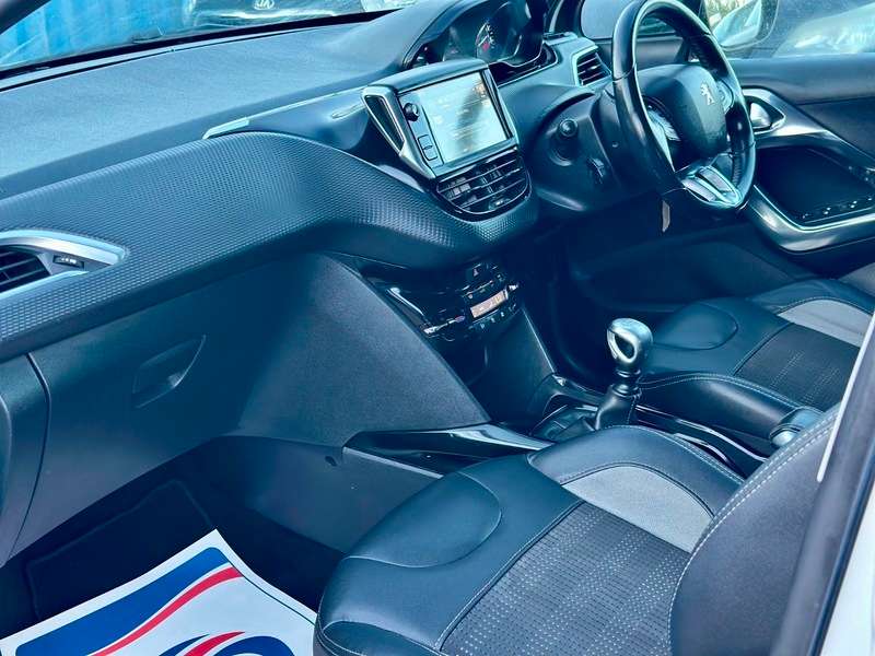 2016 PEUGEOT 2008 2016 PEUGEOT 2008