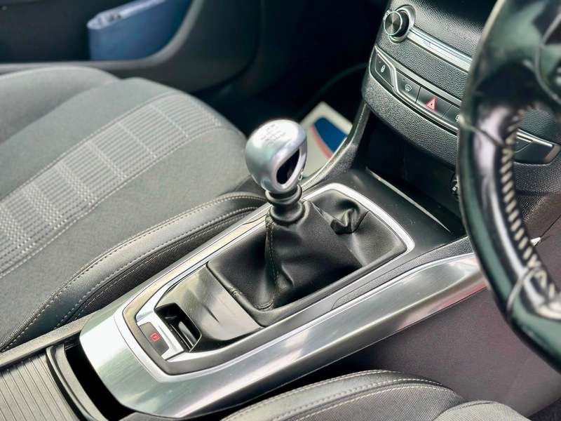 2018 PEUGEOT 308 2018 PEUGEOT 308
