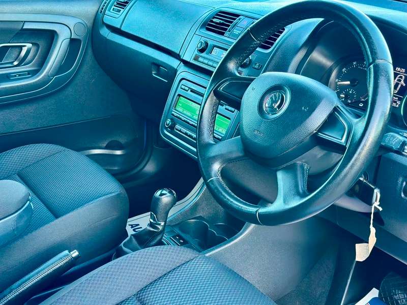 2013 SKODA FABIA 2013 SKODA FABIA