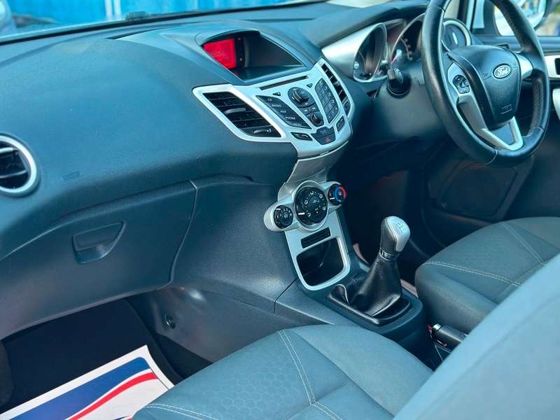 2012 FORD FIESTA 2012 FORD FIESTA