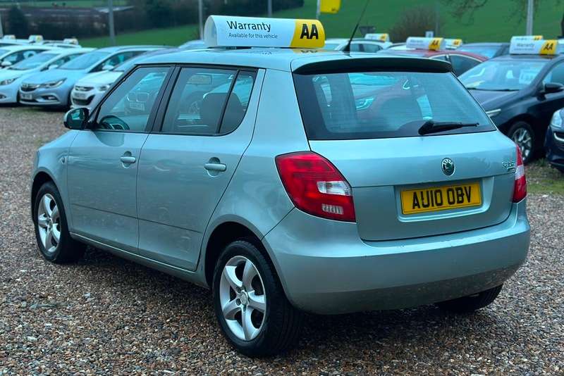 2010 SKODA FABIA 2010 SKODA FABIA