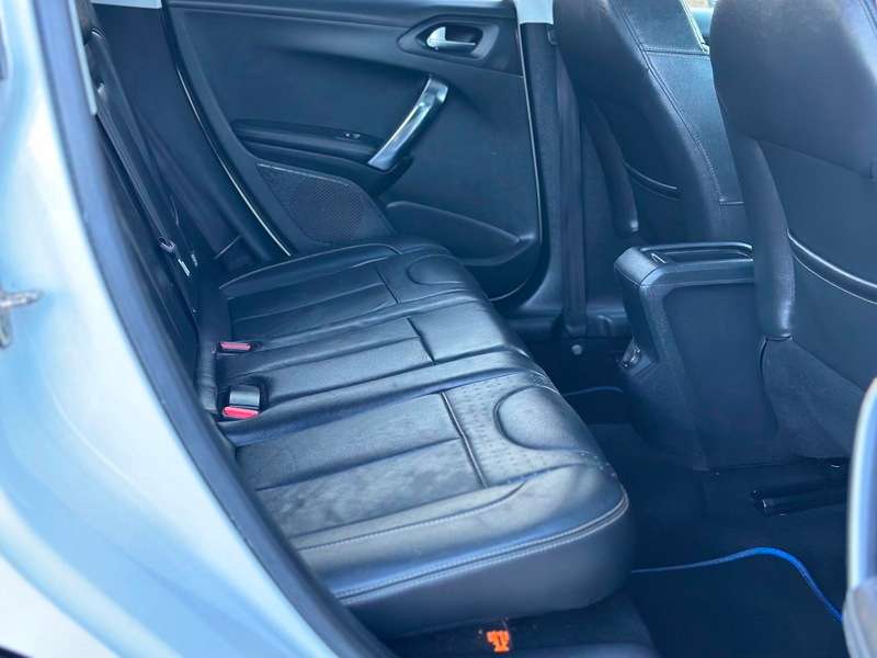 2013 PEUGEOT 2008 2013 PEUGEOT 2008