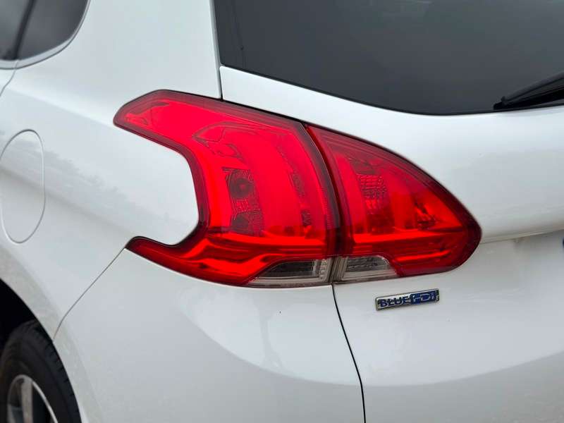2016 PEUGEOT 2008 2016 PEUGEOT 2008