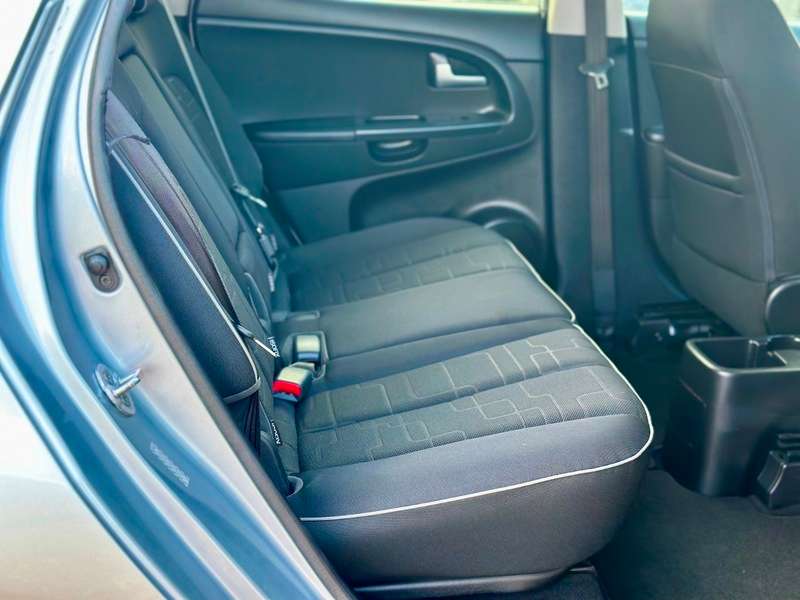 2010 KIA VENGA 2010 KIA VENGA