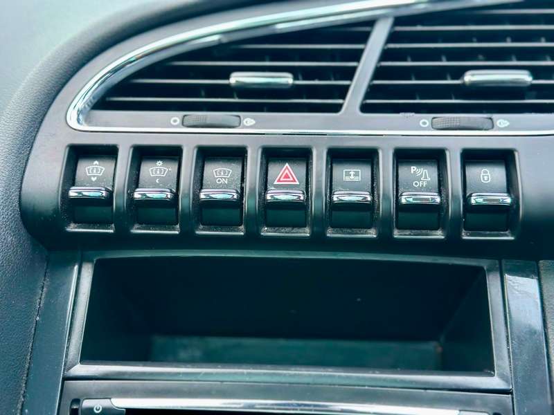 2014 PEUGEOT 3008 2014 PEUGEOT 3008