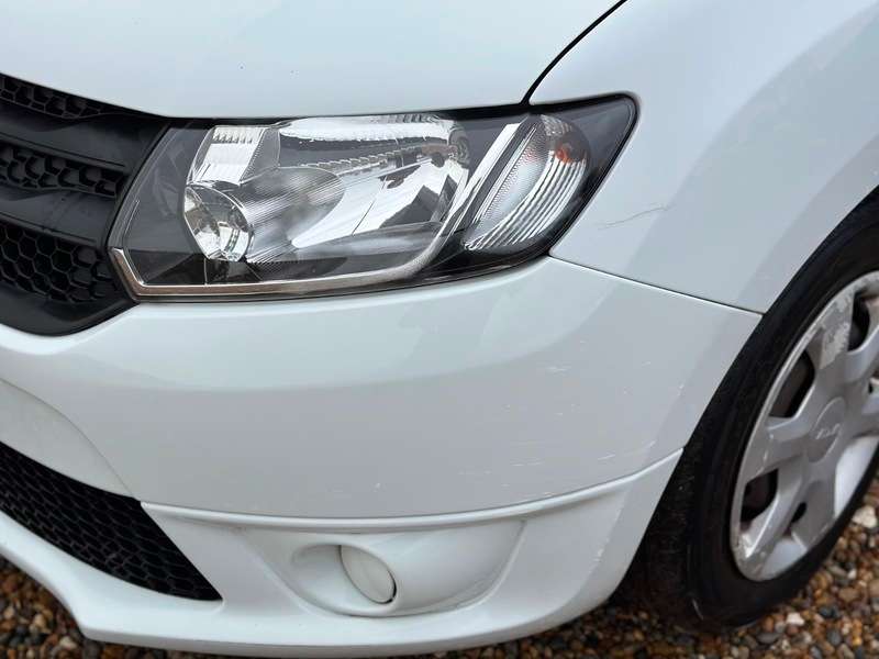 2015 DACIA SANDERO 2015 DACIA SANDERO