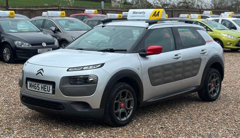 A 2016 CITROEN C4 CACTUS PURETECH FEEL A 2016 CITROEN C4 CACTUS PURETECH FEEL