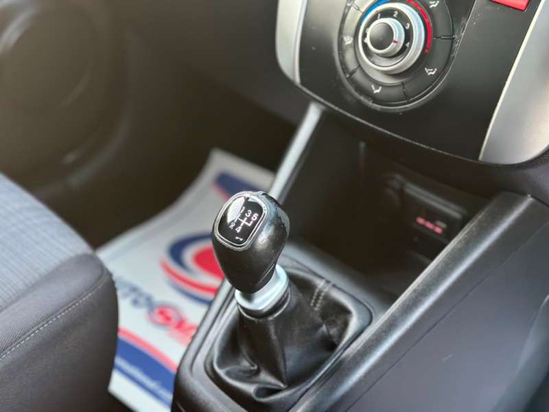 2010 KIA VENGA 2010 KIA VENGA