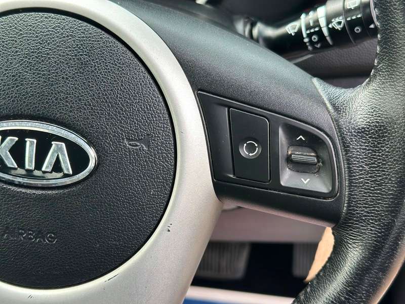 2010 KIA VENGA 2010 KIA VENGA