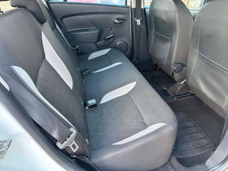 2015 DACIA SANDERO 2015 DACIA SANDERO