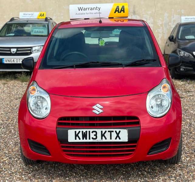 A 2013 SUZUKI ALTO SZ A 2013 SUZUKI ALTO SZ