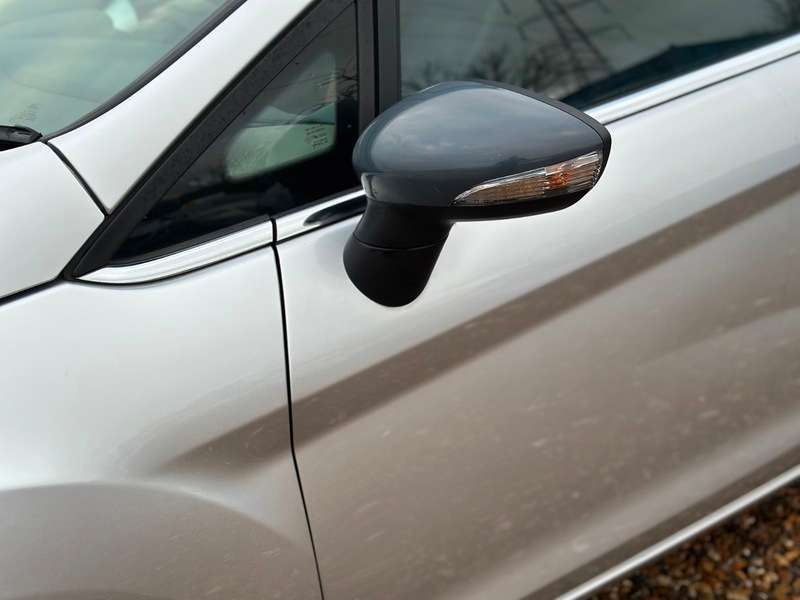 2010 FORD FIESTA 2010 FORD FIESTA