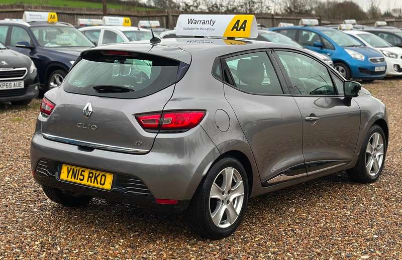 2015 RENAULT CLIO 2015 RENAULT CLIO