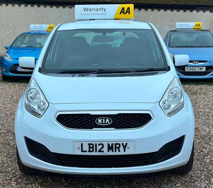 A 2012 KIA VENGA CRDI 1 A 2012 KIA VENGA CRDI 1