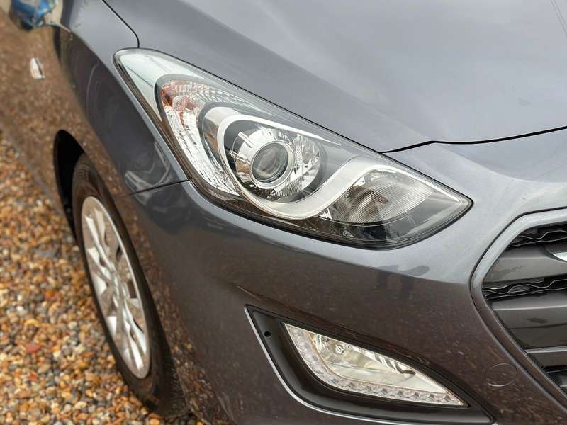 2015 HYUNDAI I30 2015 HYUNDAI I30