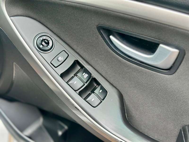 2015 HYUNDAI I30 2015 HYUNDAI I30