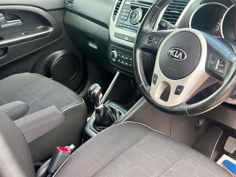 2015 KIA VENGA 2015 KIA VENGA