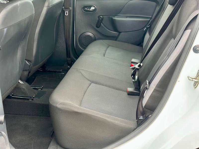 2015 DACIA SANDERO 2015 DACIA SANDERO