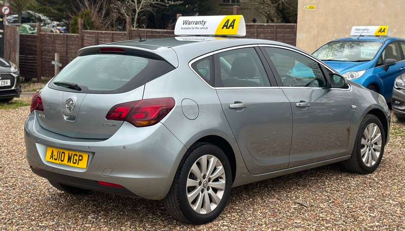 2010 VAUXHALL ASTRA 2010 VAUXHALL ASTRA