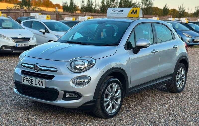 A 2016 FIAT 500X MULTIAIR POP STAR A 2016 FIAT 500X MULTIAIR POP STAR