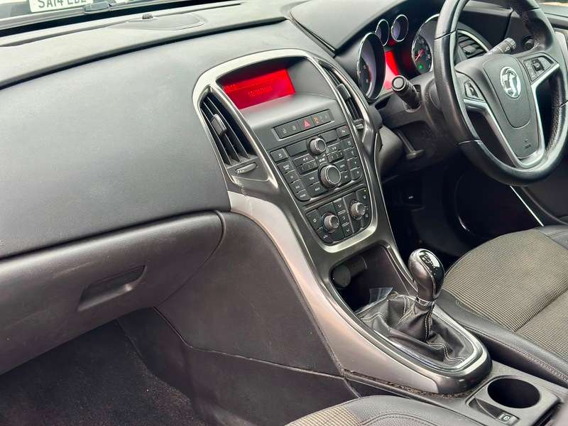 2010 VAUXHALL ASTRA 2010 VAUXHALL ASTRA