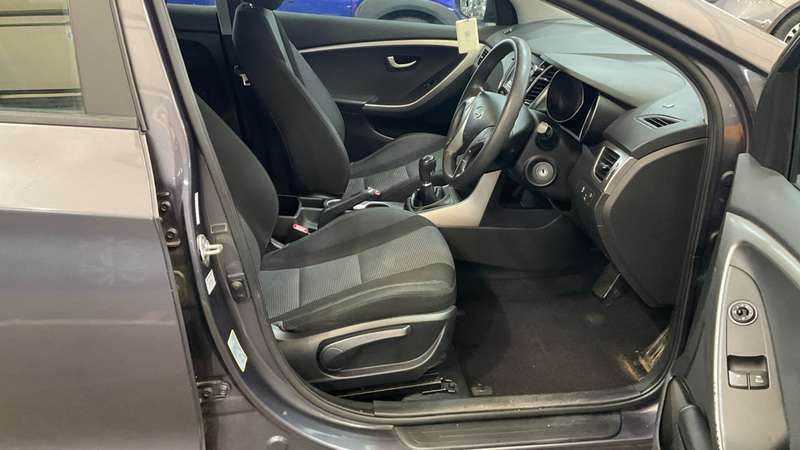 2015 HYUNDAI I30 2015 HYUNDAI I30