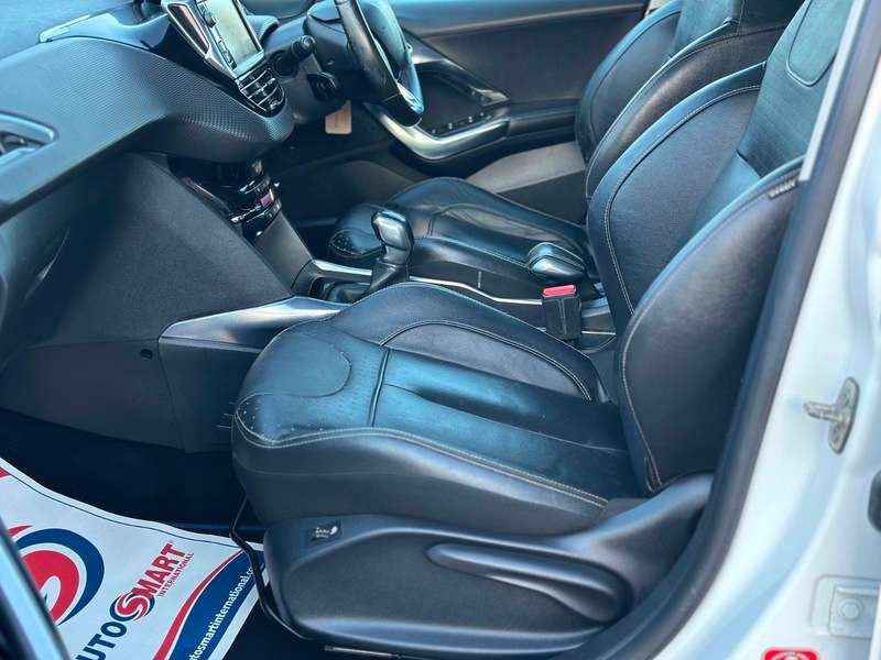 2013 PEUGEOT 2008 2013 PEUGEOT 2008