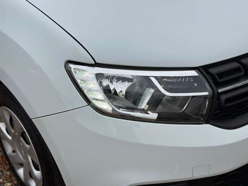 2017 DACIA SANDERO 2017 DACIA SANDERO