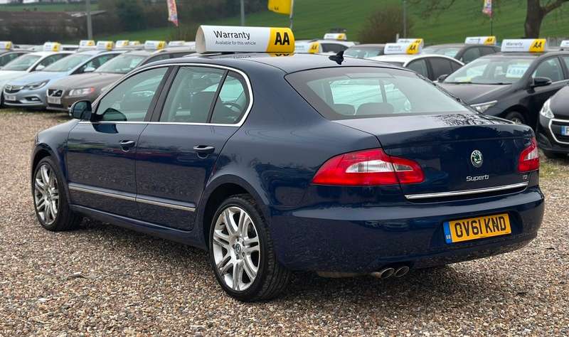 2011 SKODA SUPERB 2011 SKODA SUPERB