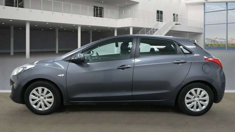 2015 HYUNDAI I30 2015 HYUNDAI I30